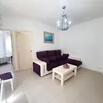 Apartamento Lola2 *