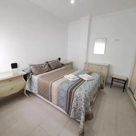 Lola2 Nerja